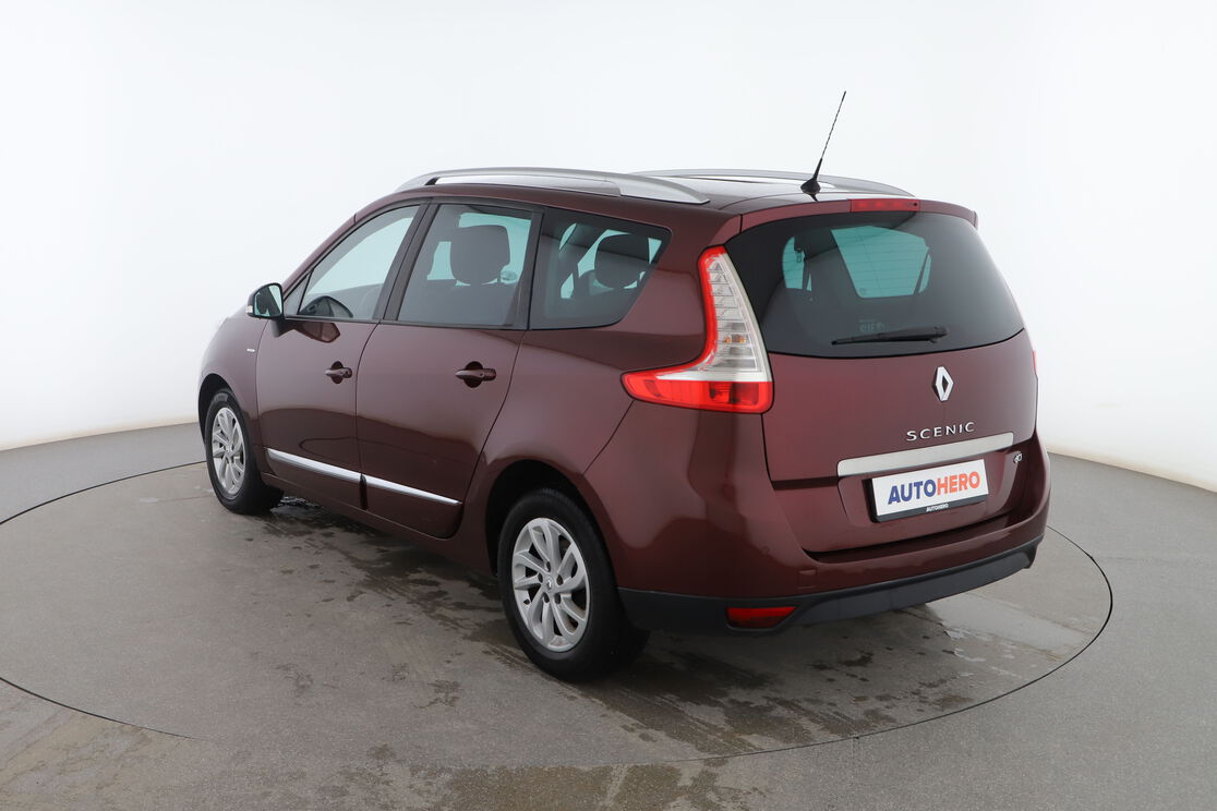 Exterior trasero izquierdo