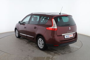 Exterior trasero izquierdo