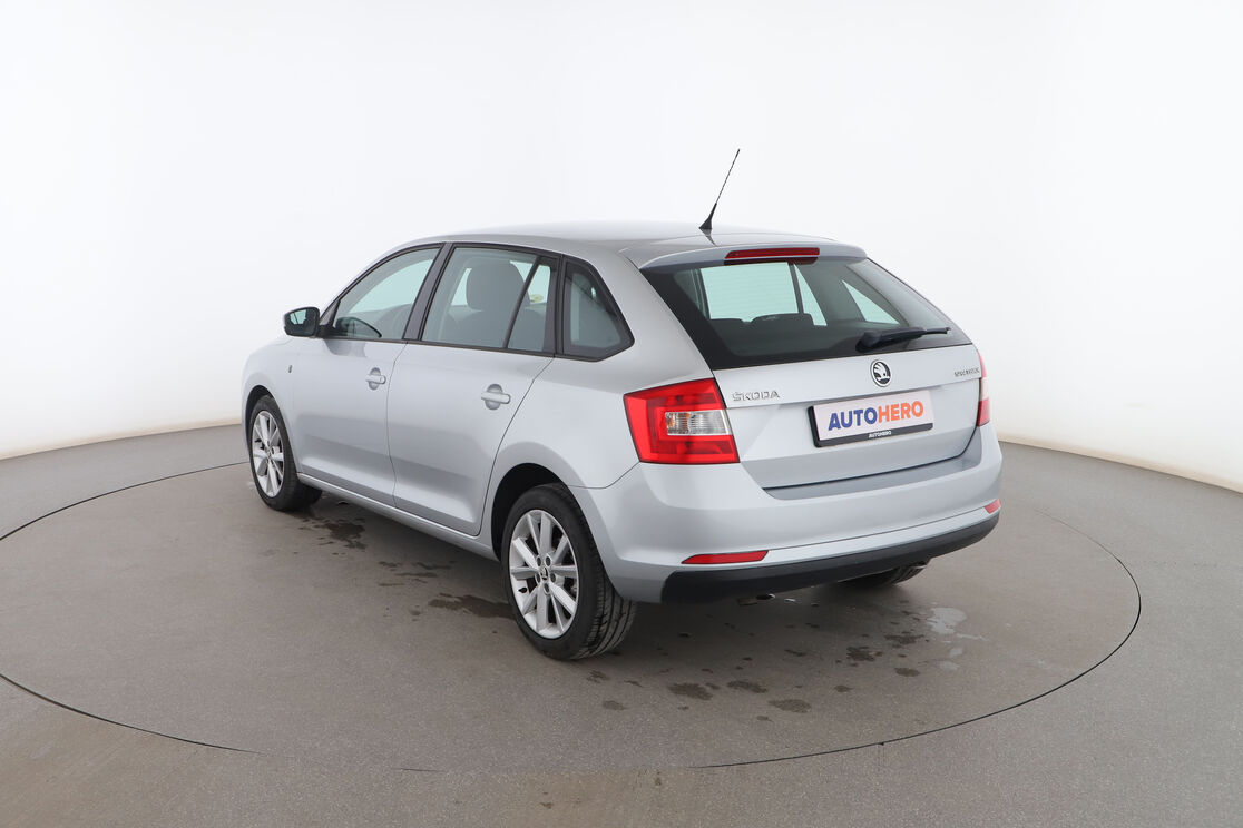 Exterior trasero izquierdo