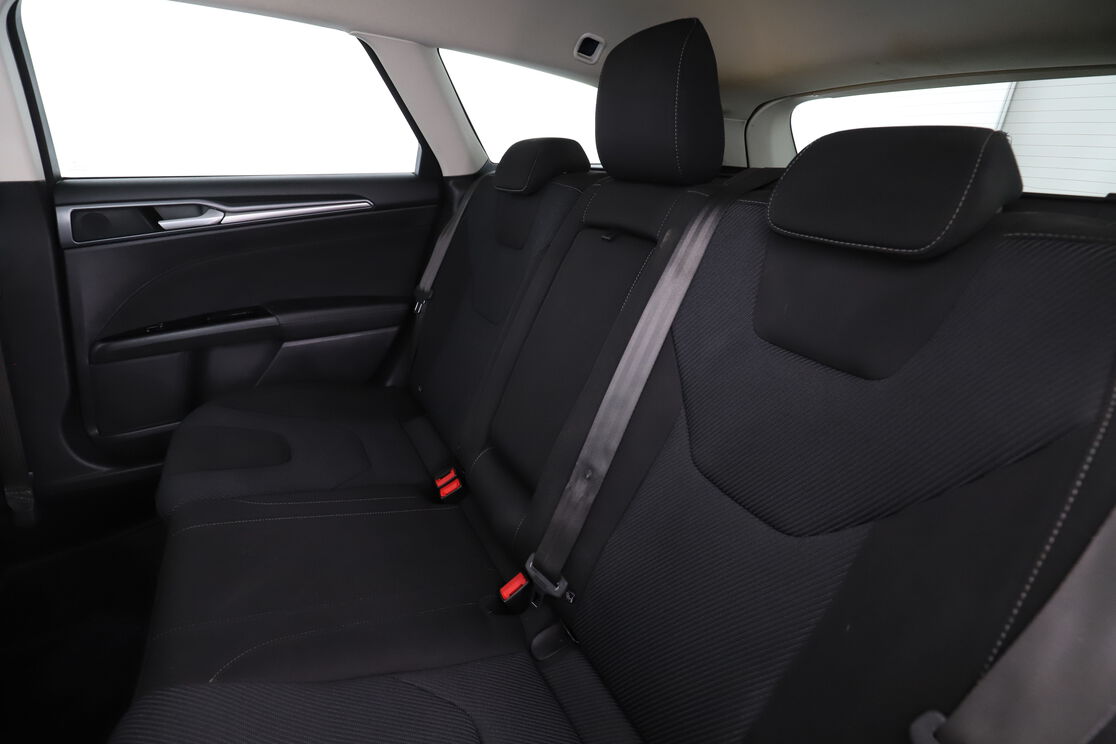 Baksäte bakom förarsätet