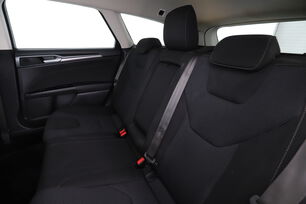 Baksäte bakom förarsätet