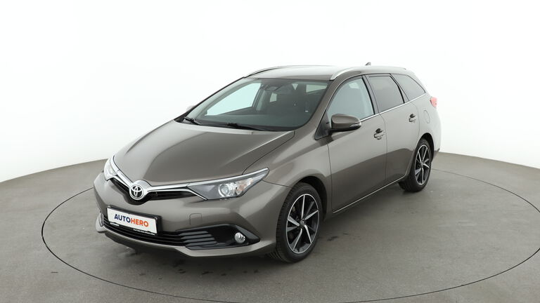 Toyota Auris Touring Sports