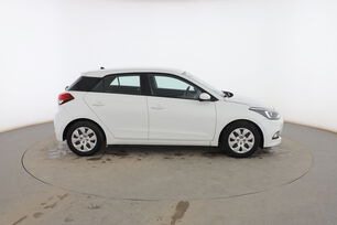 Exterior lado derecho