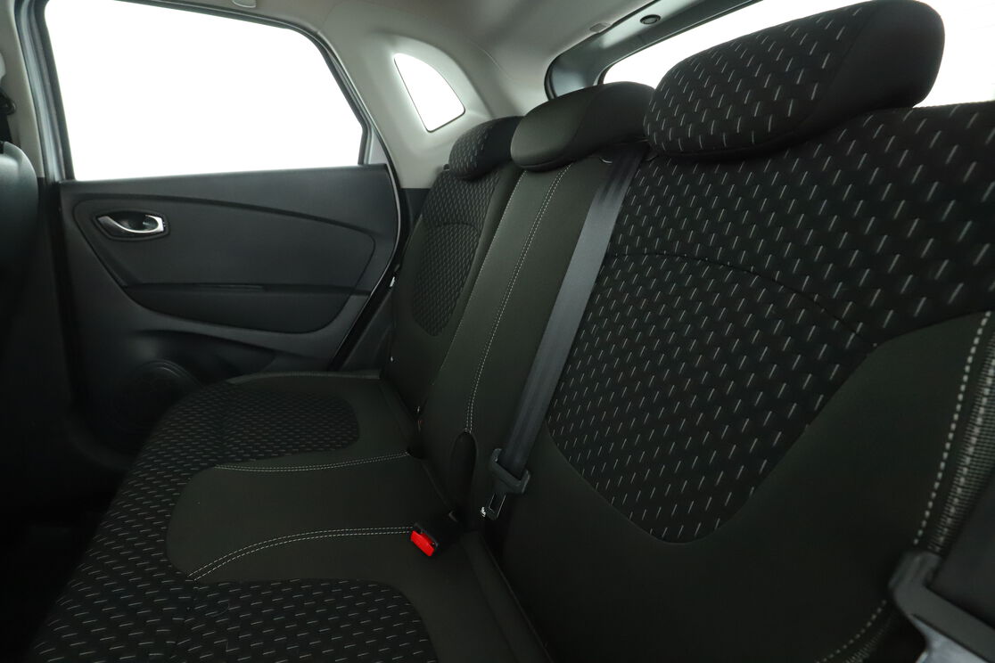 Innenraum Rücksitze Fahrerseite