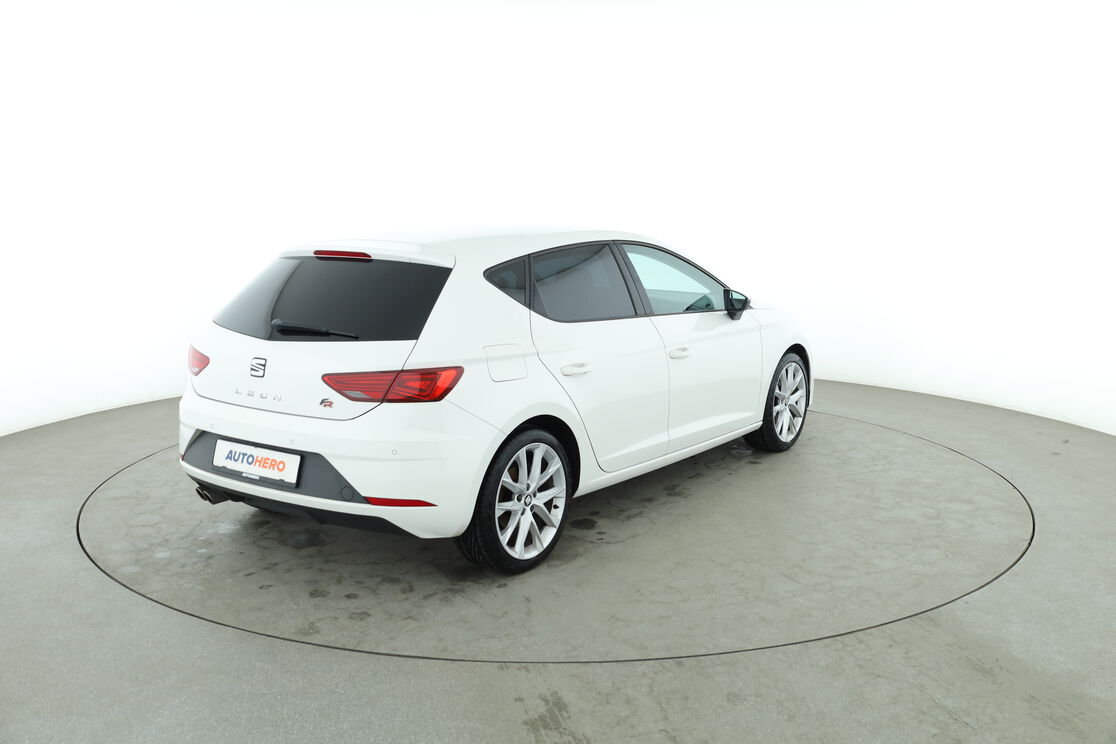 Außen rechts hinten