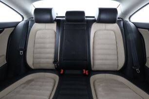 Interior asiento trasero