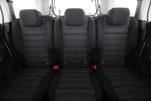 Interior asiento trasero