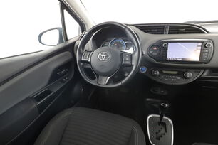 Intérieur côté conducteur depuis le siège arrière