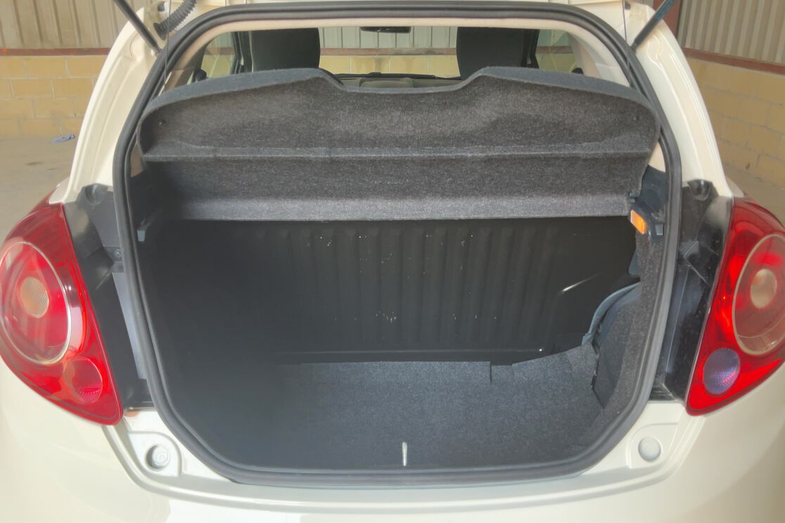 Interior maletero 2