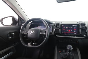 Intérieur côté conducteur depuis le siège arrière