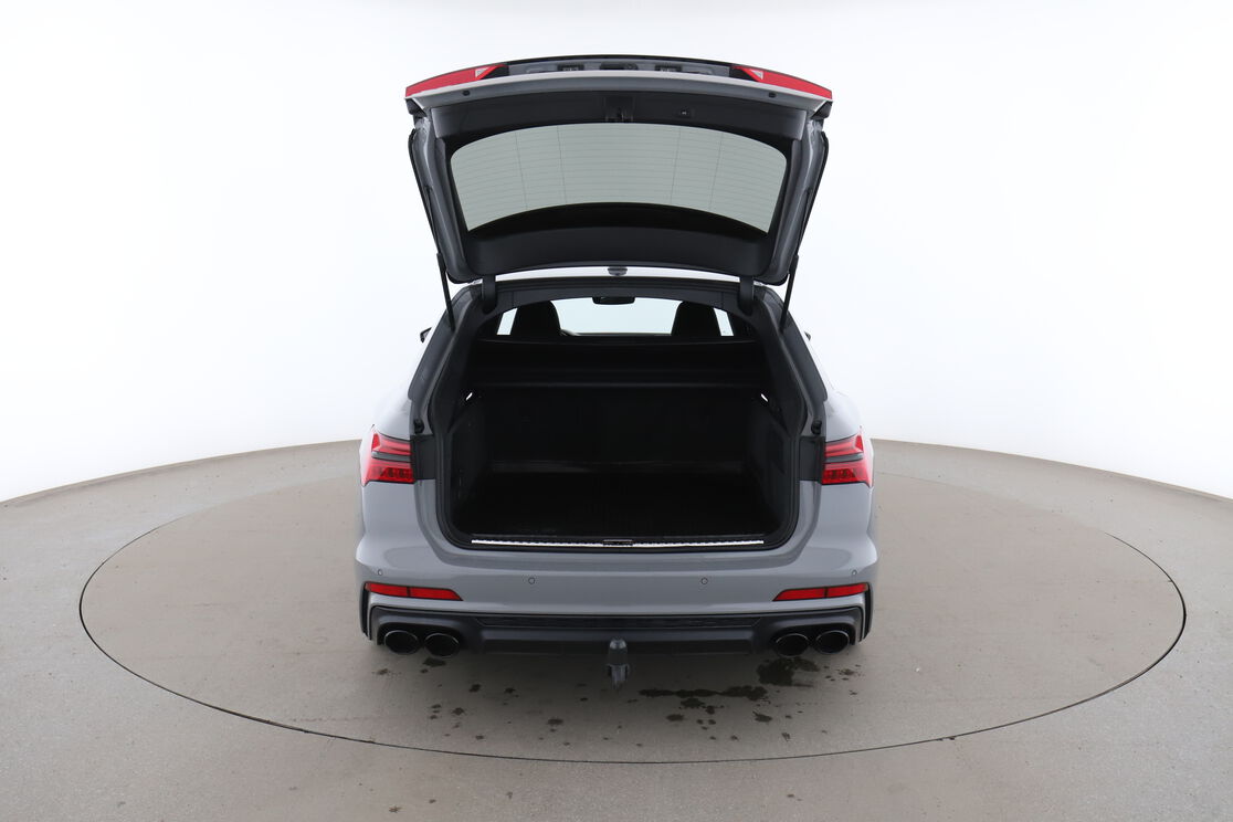 Inre bagageutrymme 1