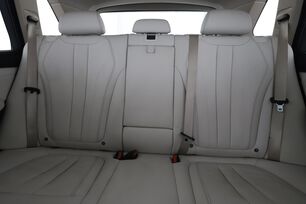 Interior asiento trasero