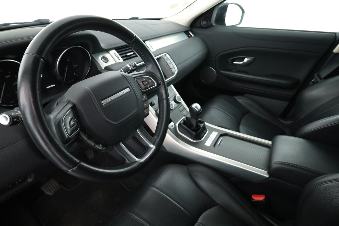 Intérieur côté conducteur 2