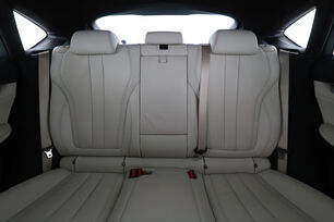 Interior asiento trasero