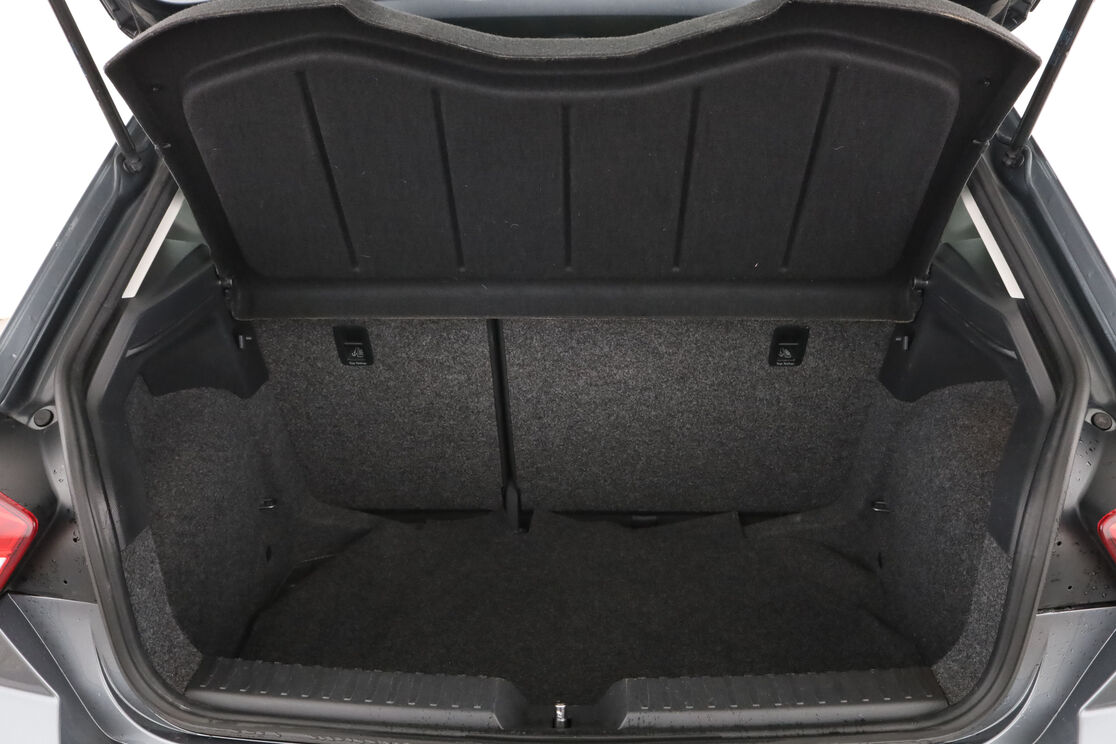 Interior maletero 2