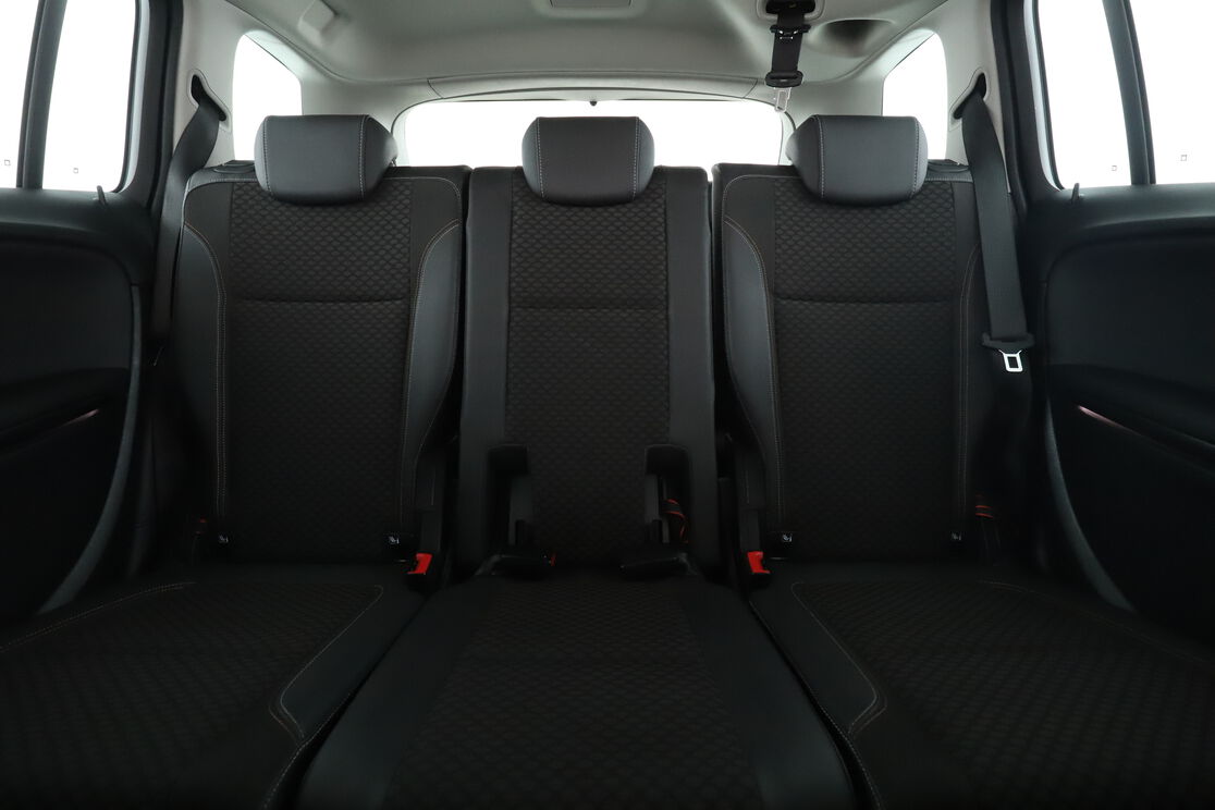 Interior asiento trasero