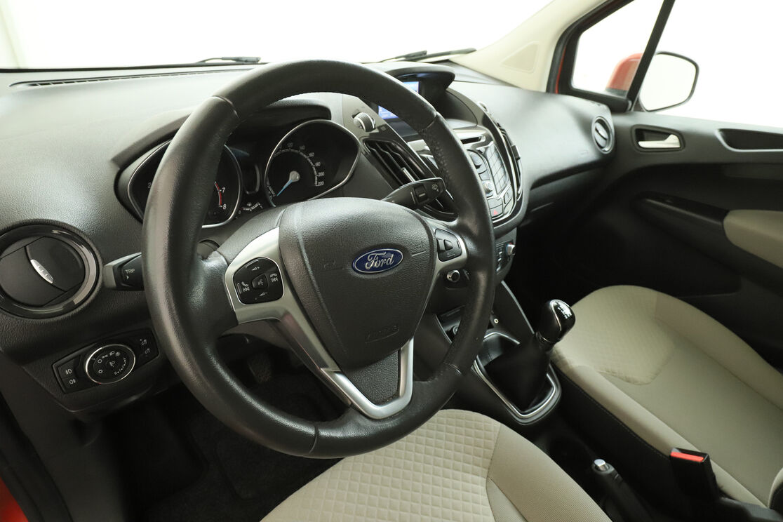 Interieur bestuurderszijde 2