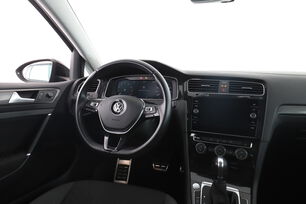Intérieur côté conducteur depuis le siège arrière