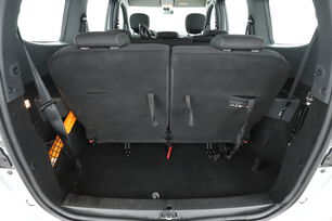 Intérieur coffre 2