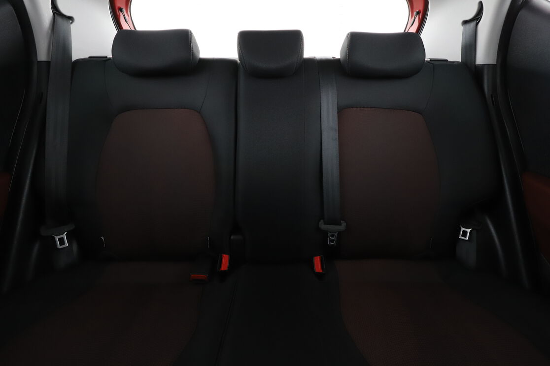 Interior asiento trasero