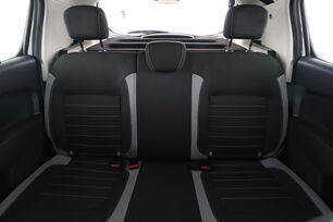 Interior asiento trasero