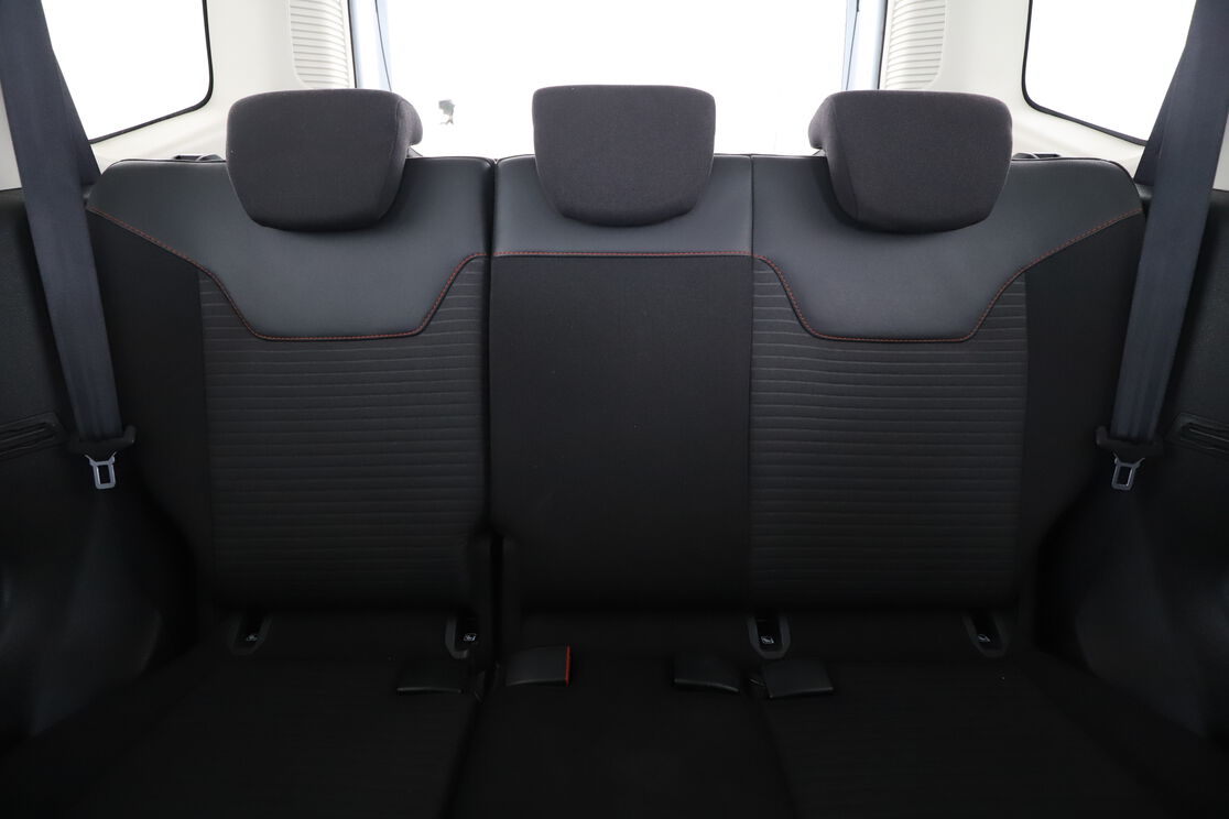 Interior asiento trasero