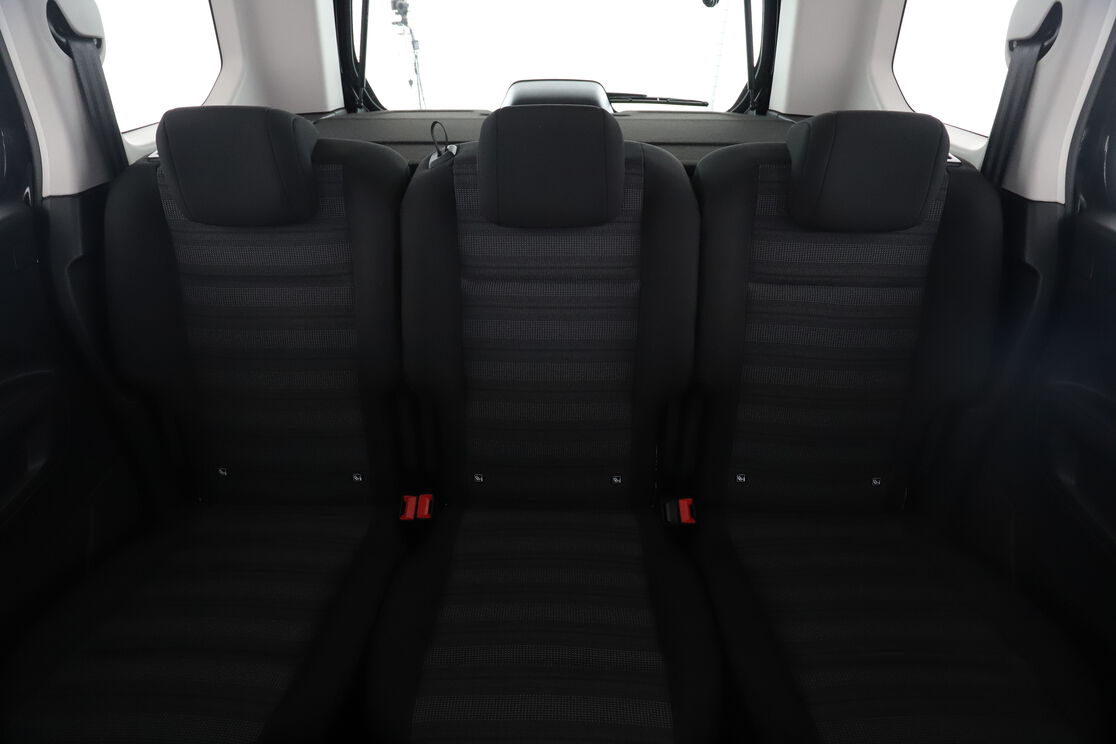 Interior asiento trasero