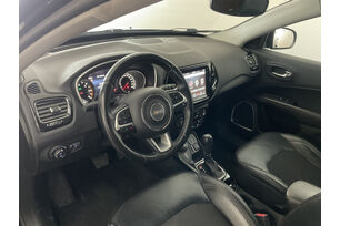 Interno lato guidatore 2