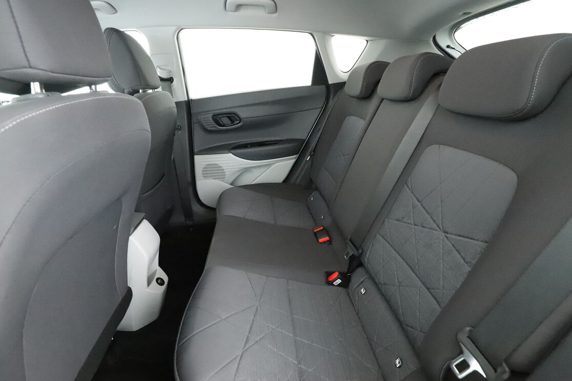 Intérieur sièges arrière depuis le côté conducteur