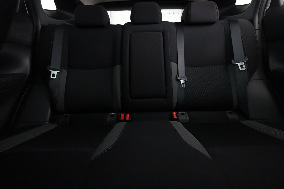 Intérieur sièges arrière depuis le côté conducteur