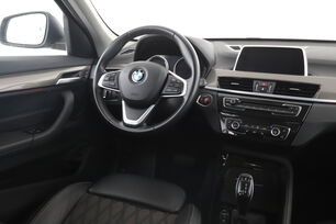Intérieur côté conducteur depuis le siège arrière