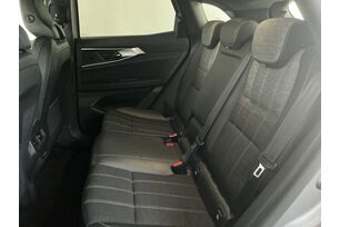 Interno sedili posteriori, dal lato guidatore