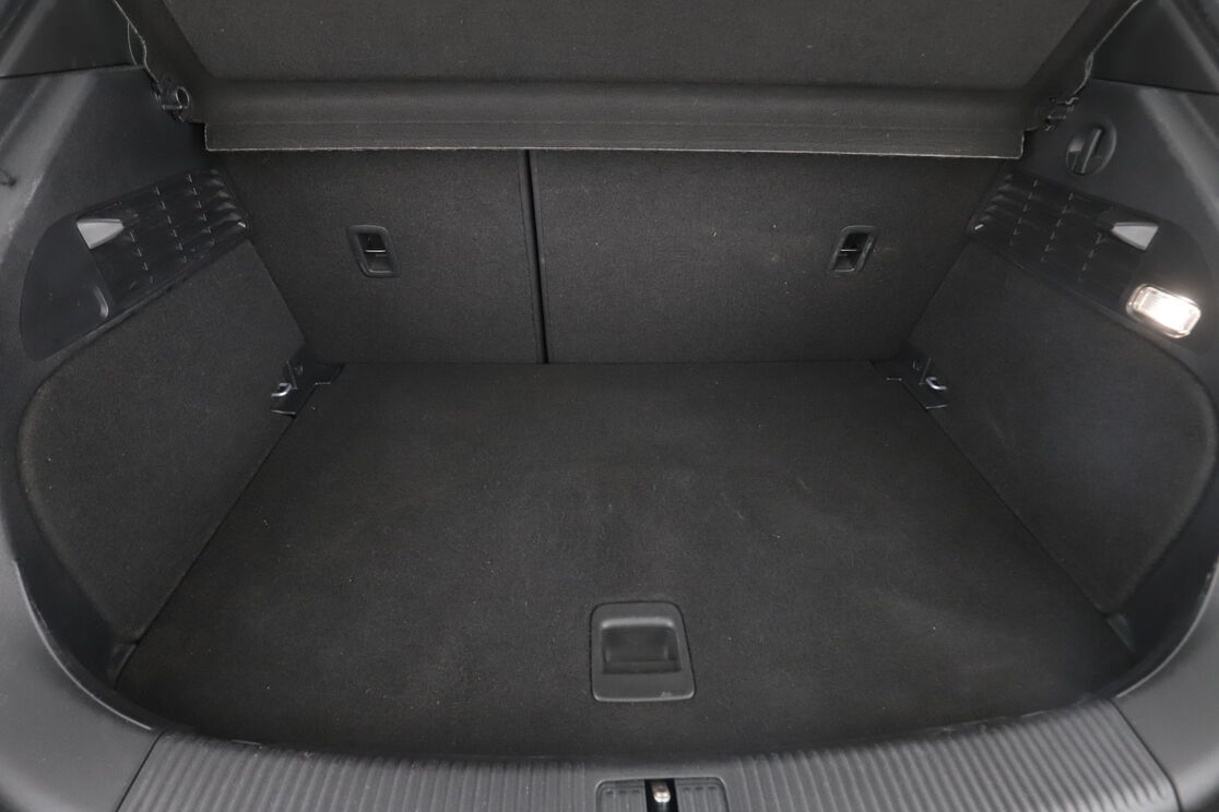 Intérieur coffre 2
