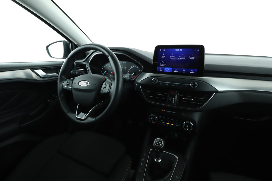 Intérieur côté conducteur depuis le siège arrière