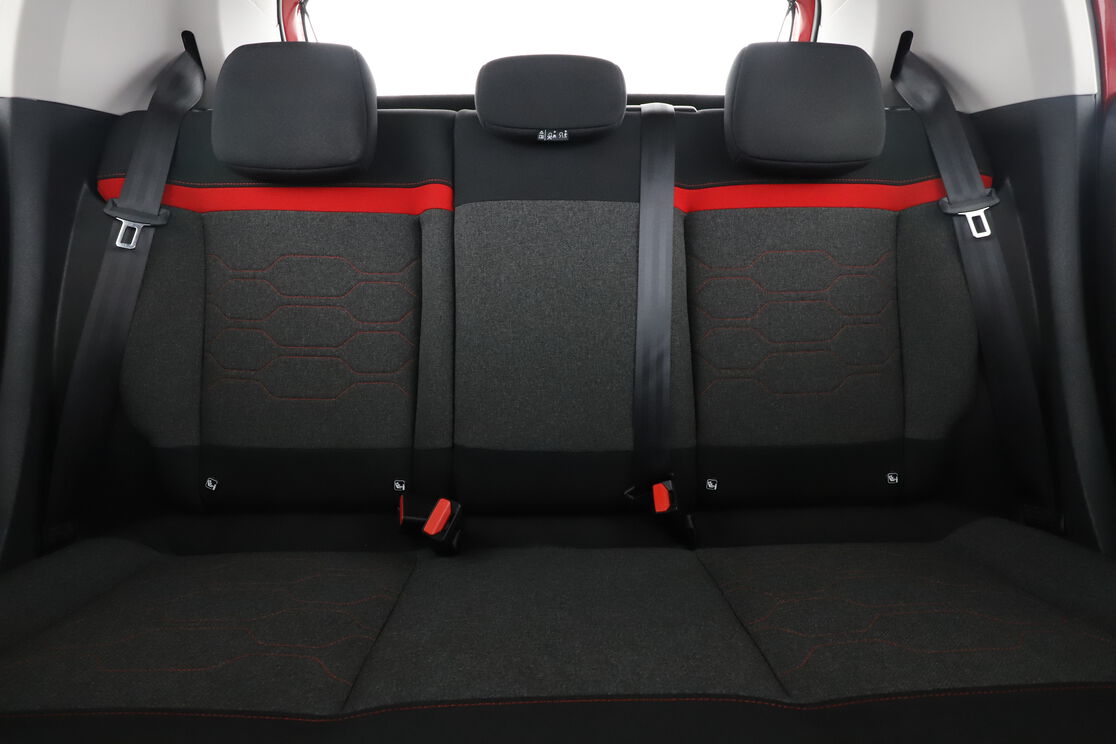 Interior asiento trasero