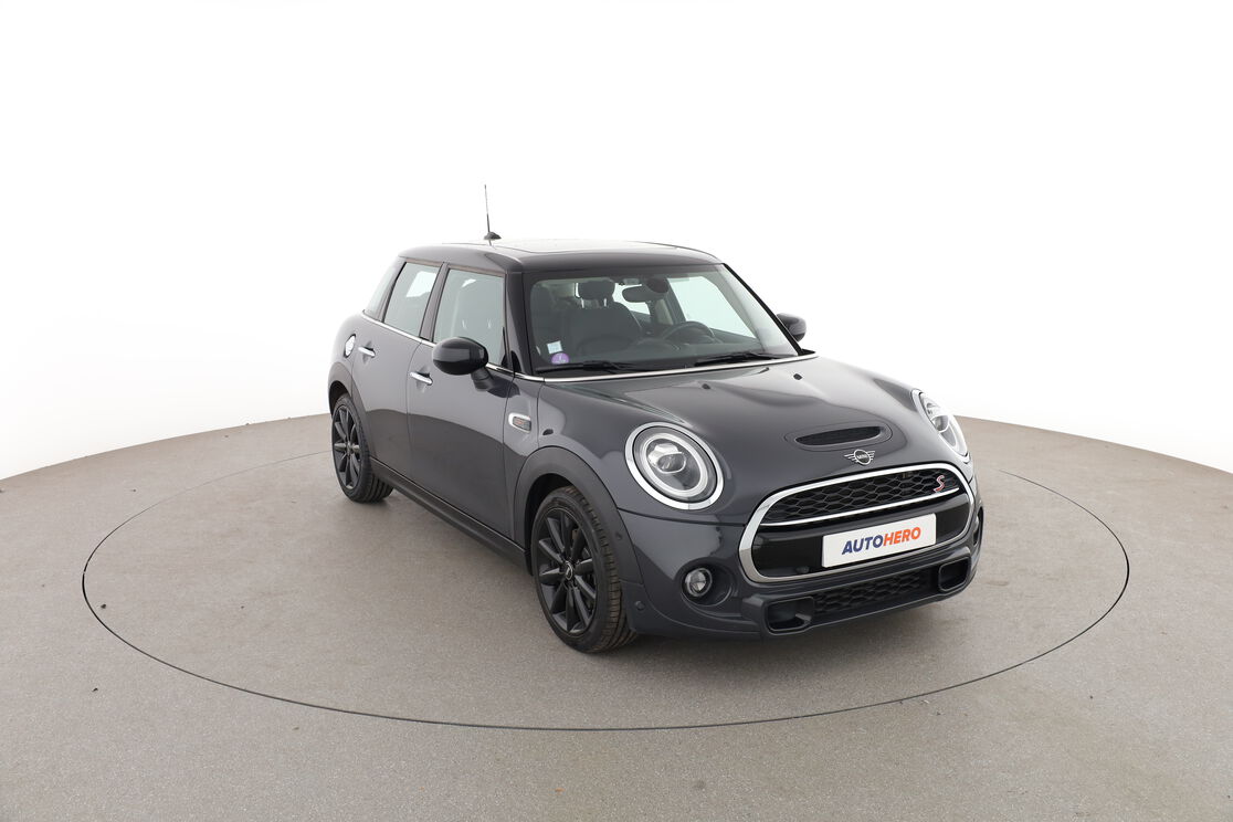 Extérieur avant droit