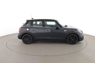 Extérieur côté droit