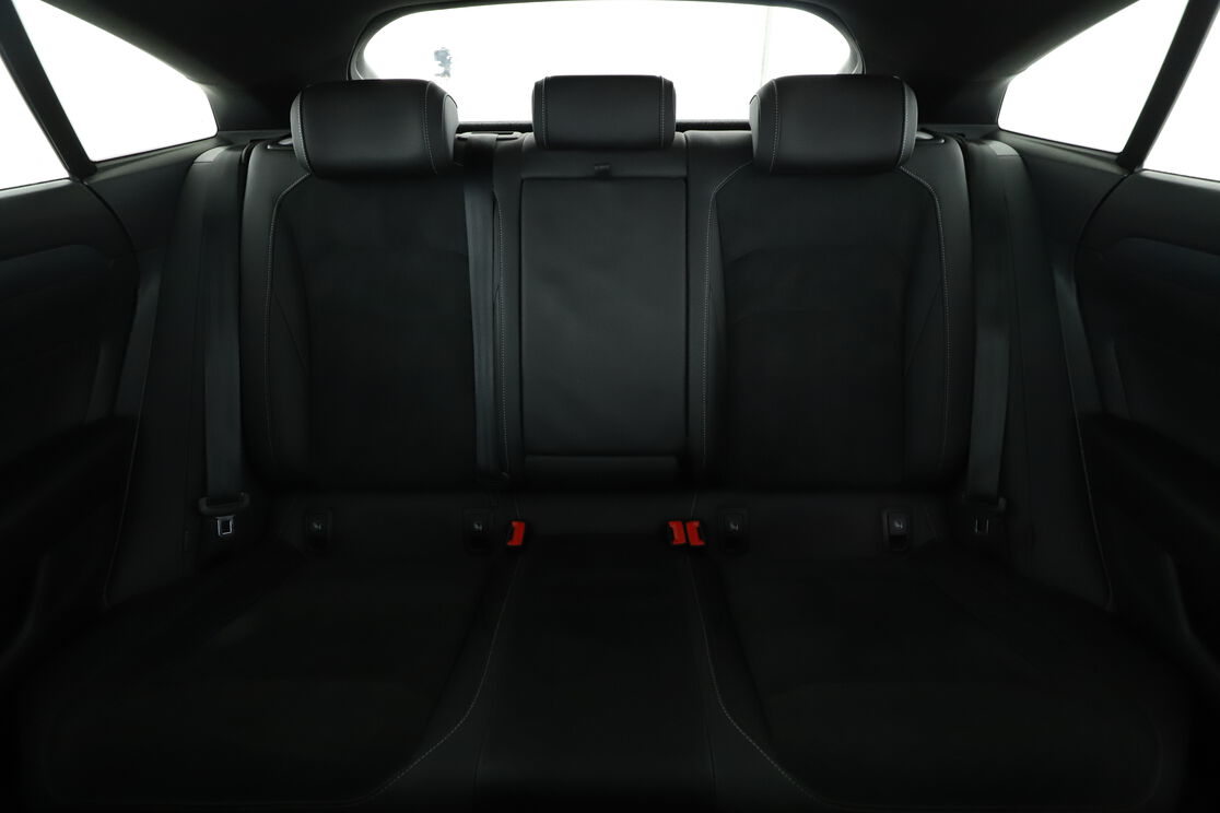 Interior asiento trasero