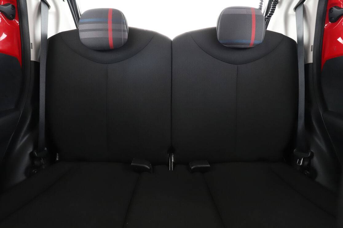 Interior asiento trasero