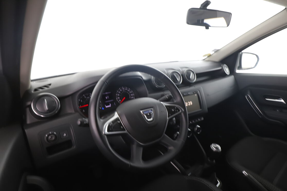Intérieur côté conducteur 2