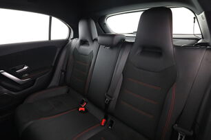 Innenraum Rücksitze Fahrerseite