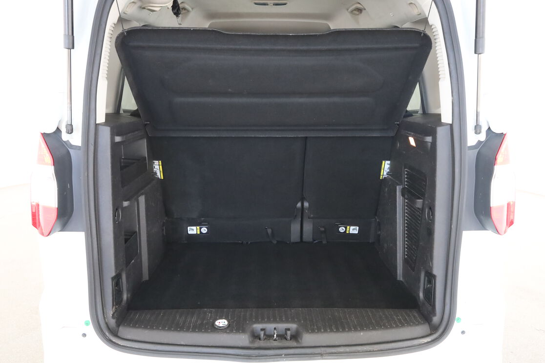 Interior maletero 2