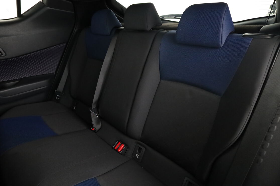 Intérieur sièges arrière depuis le côté conducteur