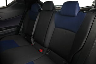 Intérieur sièges arrière depuis le côté conducteur