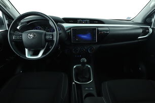 Intérieur avant de l'habitacle depuis le siège arrière