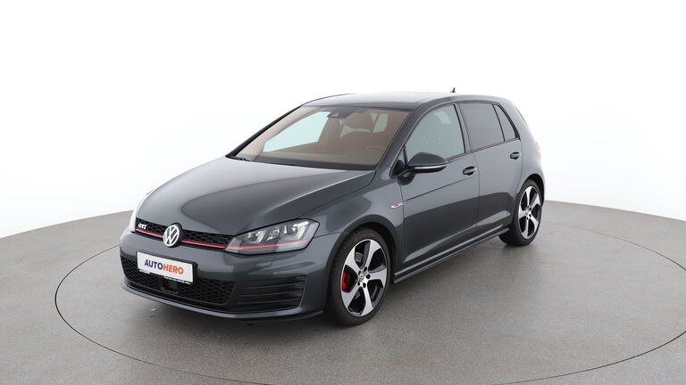 Volkswagen Golf VII