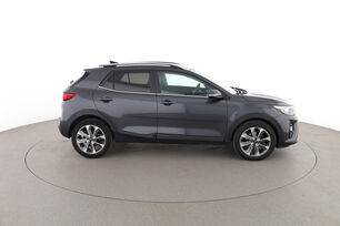 Extérieur côté droit