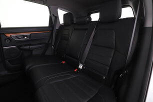 carDetails.imgAlt.interior.9
