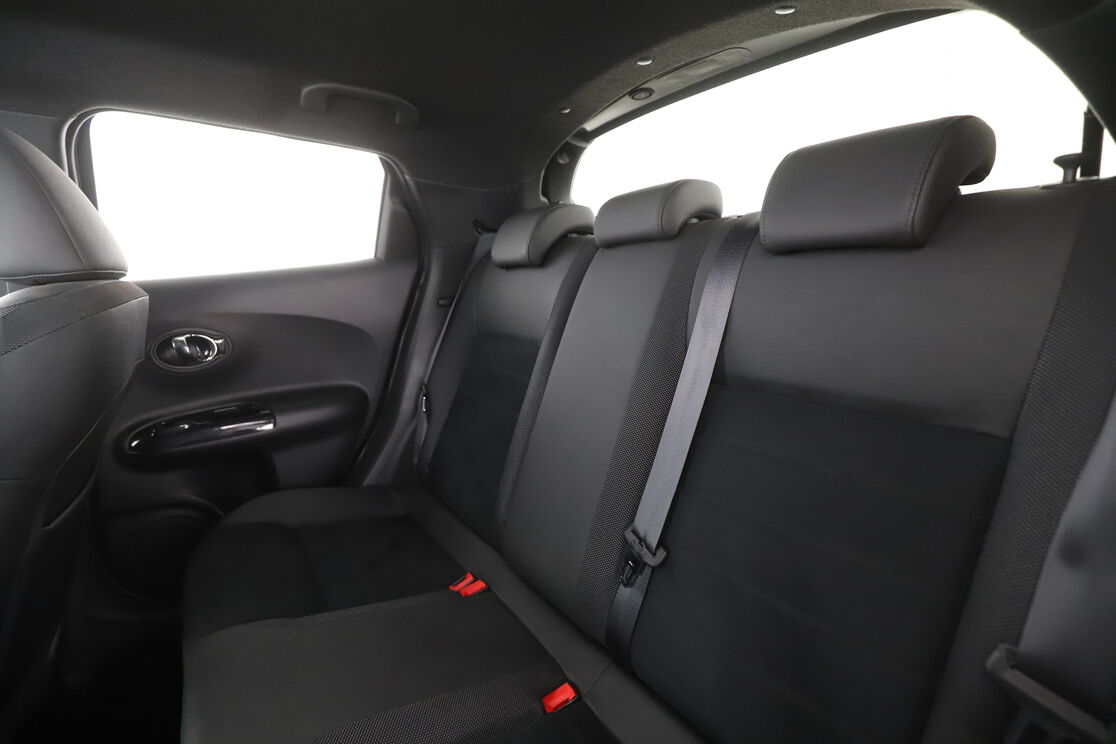 Intérieur sièges arrière depuis le côté conducteur