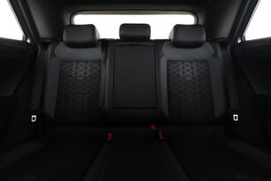 Interior asiento trasero